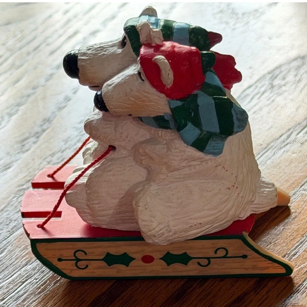 Vintage 1985 Hallmark Merry Miniatures Polar Bears On Sled Christmas Figurine